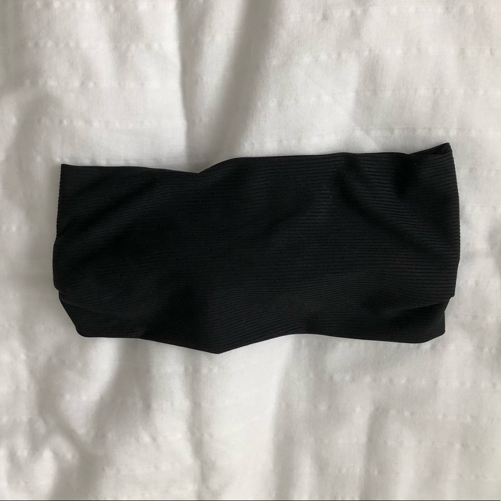 Claire’s Black Headband